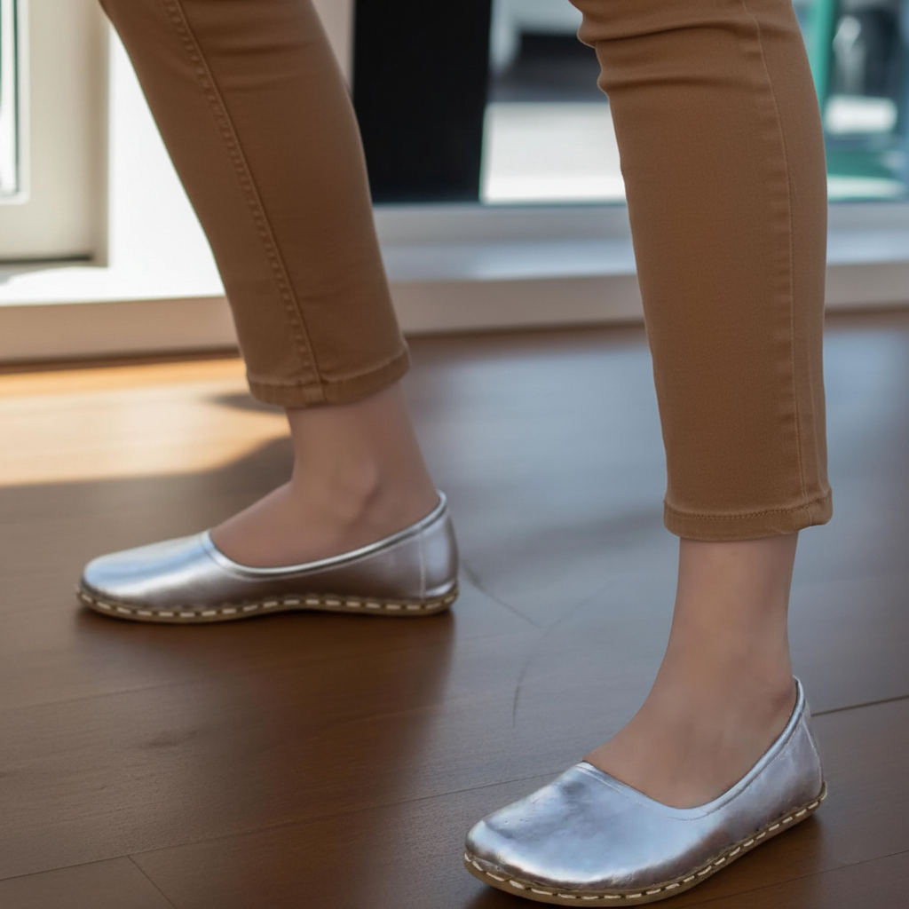 Handmade Women Barefoot Silver Ballet Flats