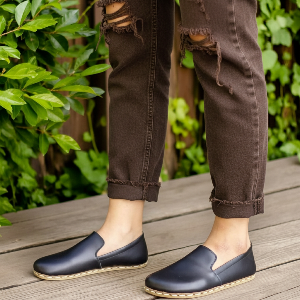 Women Barefoot Black Loafers